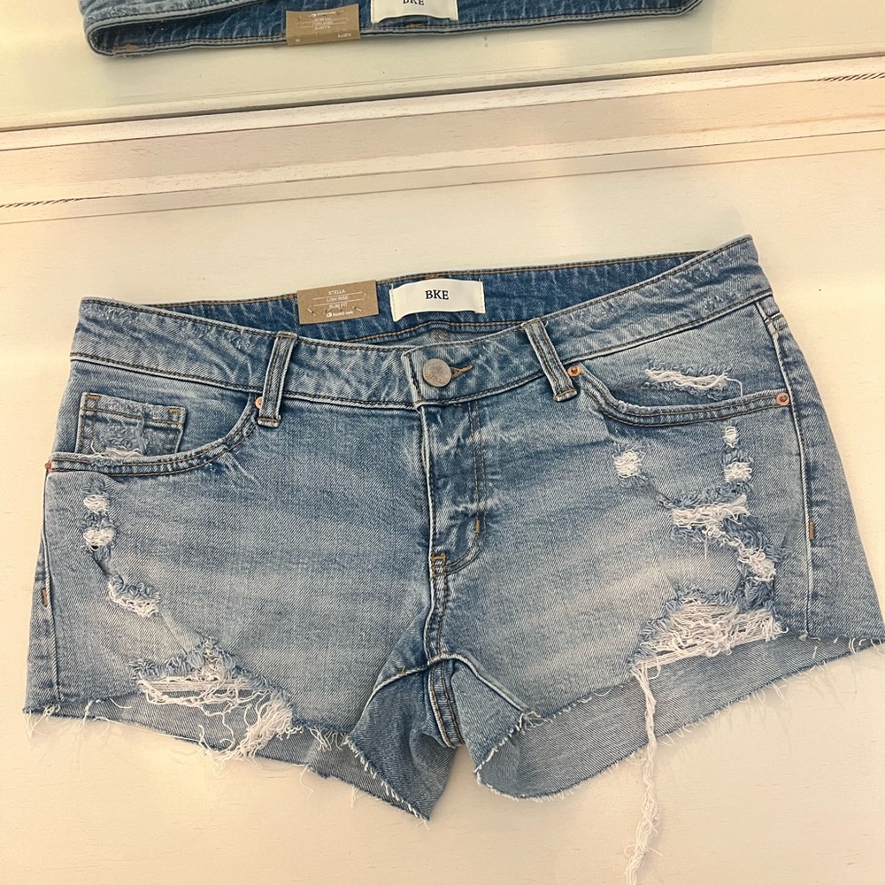 Buckle BKE Stella Short - NWT